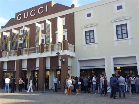 gucci outlet na italia|gucci outlet stores near me.